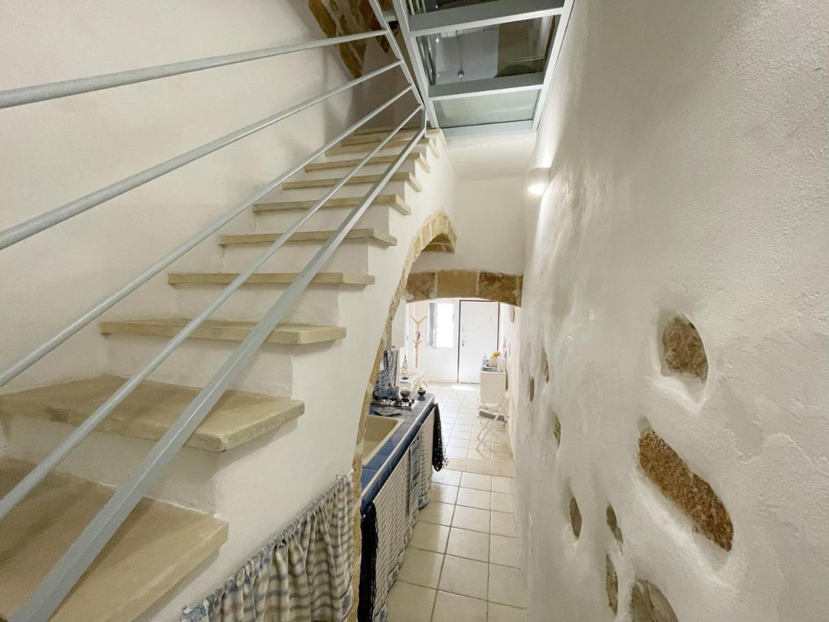 Mediterraneo House- Casa Nel Centro Storico Matino Exteriér fotografie