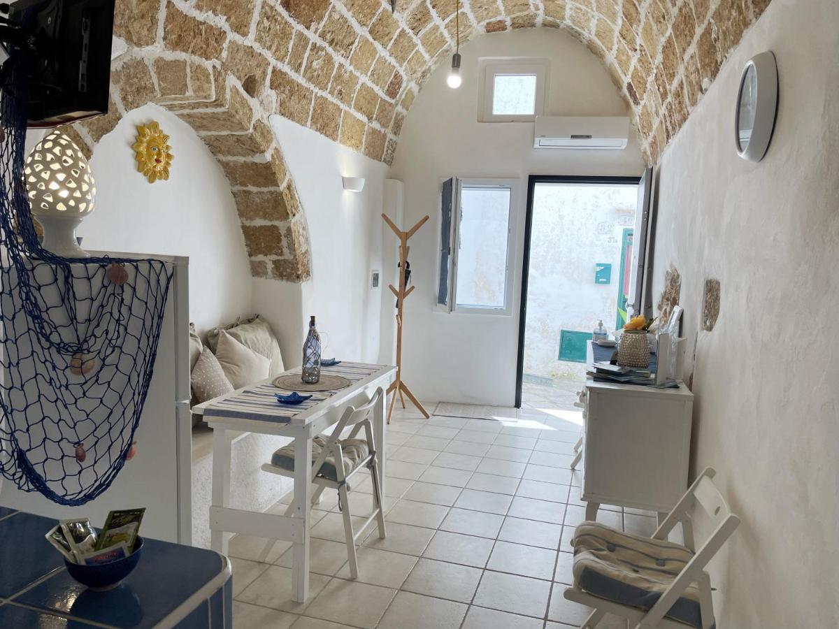 Mediterraneo House- Casa Nel Centro Storico Matino Exteriér fotografie
